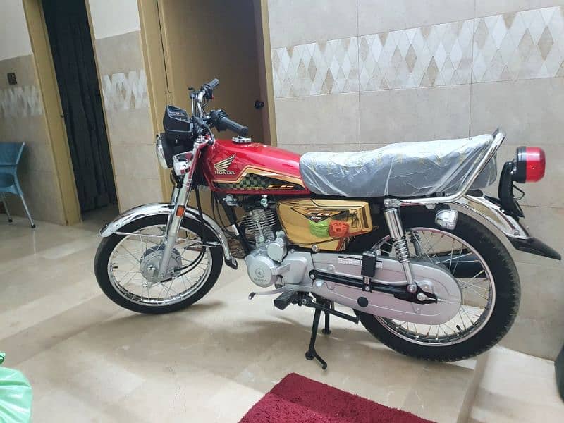 Honda 125 karachi 0