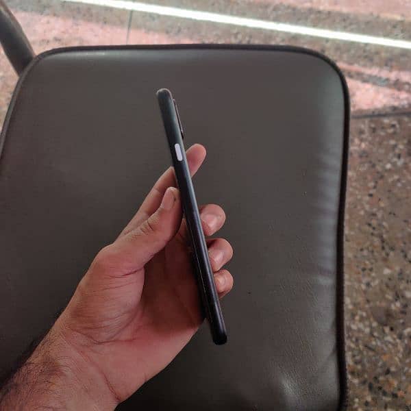 google pixel 4A 5g 10 by 10 condition 3