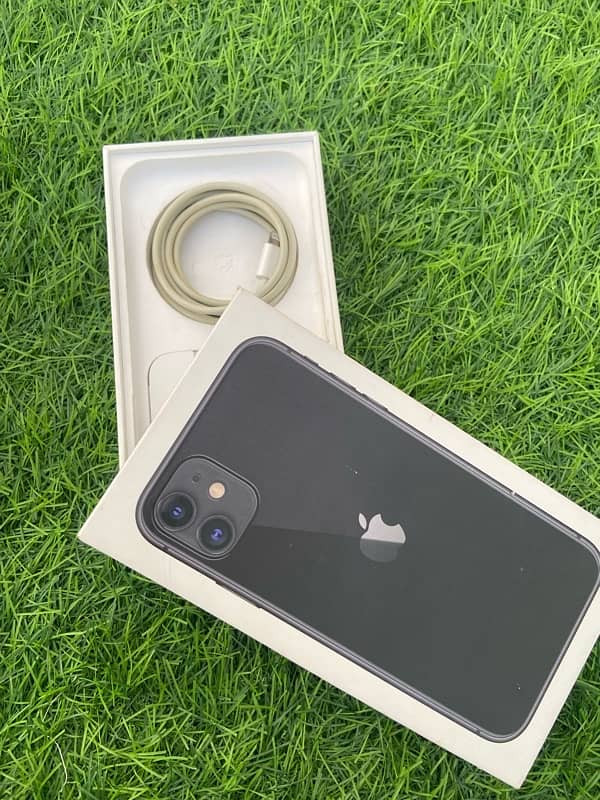 iphone 11 64 gb non pta  10 /10 condition mobile sealed hai03307047981 5