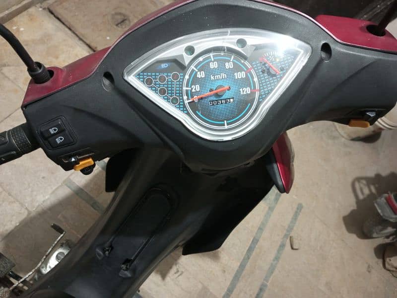 Super Power Scooty in super perfect condition for sale 1