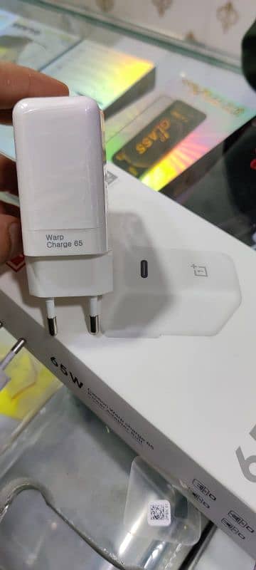 Apple 25W charger 15 pro max 5