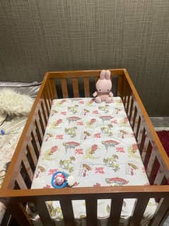 baby cot / baby bad for toddlers tv