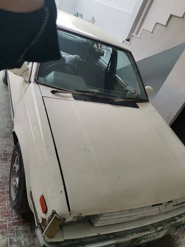 Nissan Sunny 1983 2