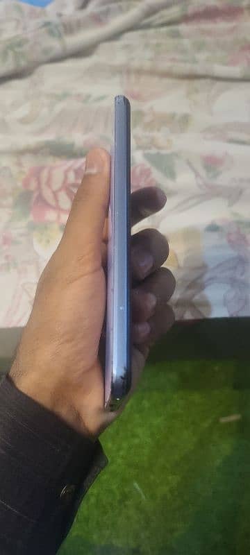 Vivo Y33s 12GB RAM 128 GB ROM 2