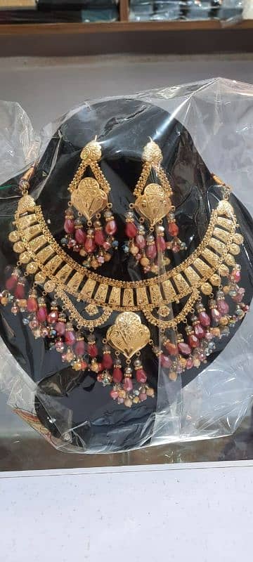 Gold plated Bridal set with crystal beeds 0