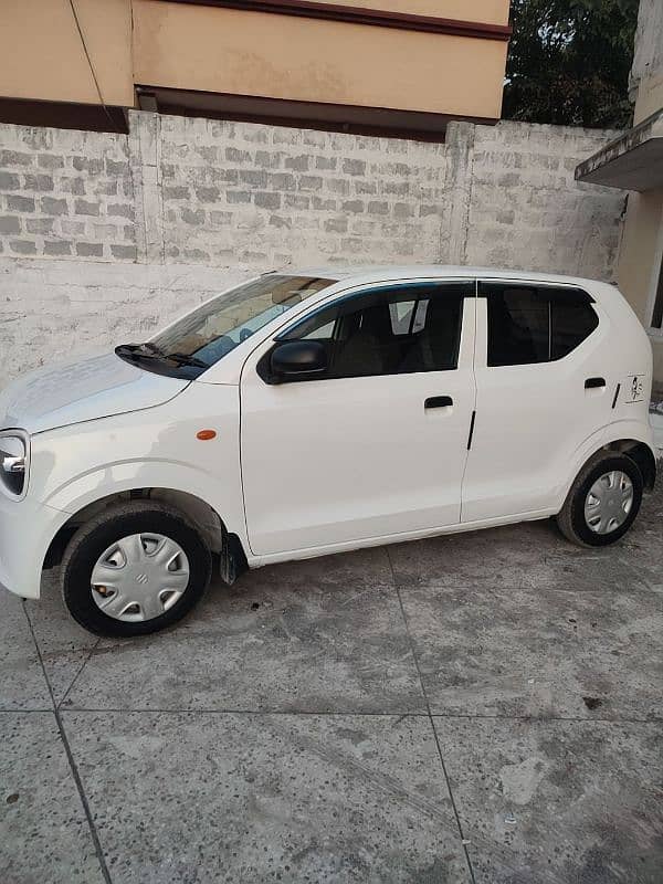 Suzuki Alto 2023 15