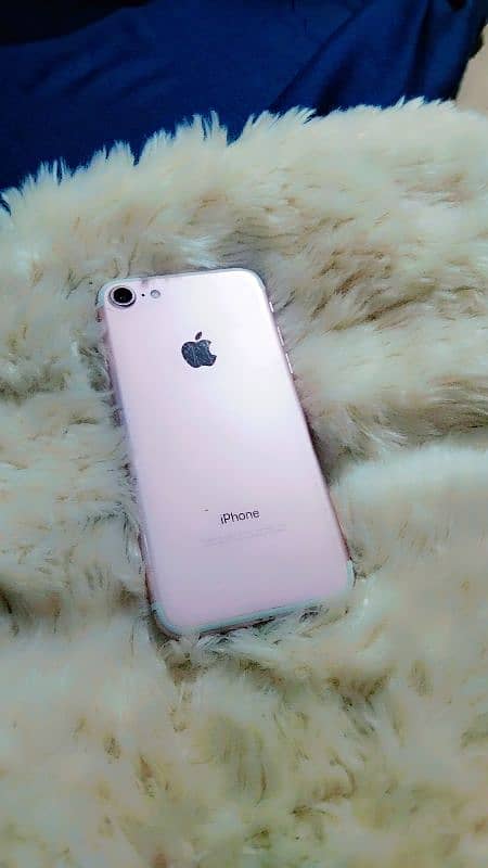 iphone 7 urgent sale 1