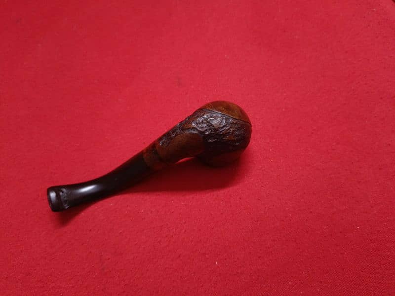 vintage smoking pipe 2