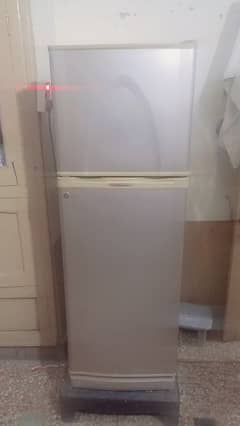 Refrigerator Medium size