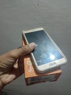 Samsung galaxy j7 with box