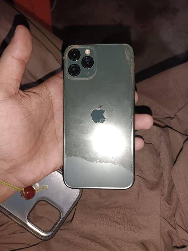 IPHONE 11 PRO 3