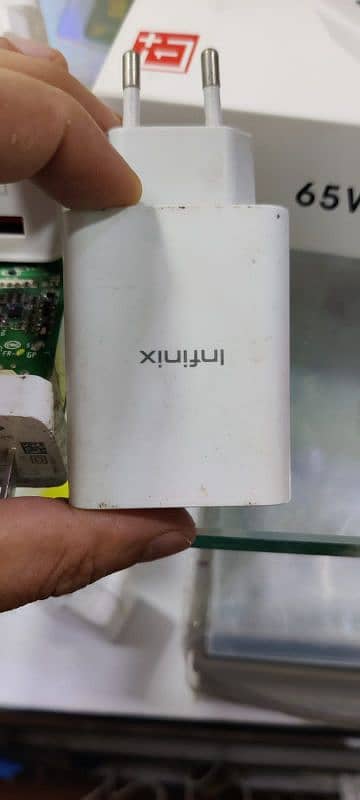 I phon 25W 15 to max charger 7