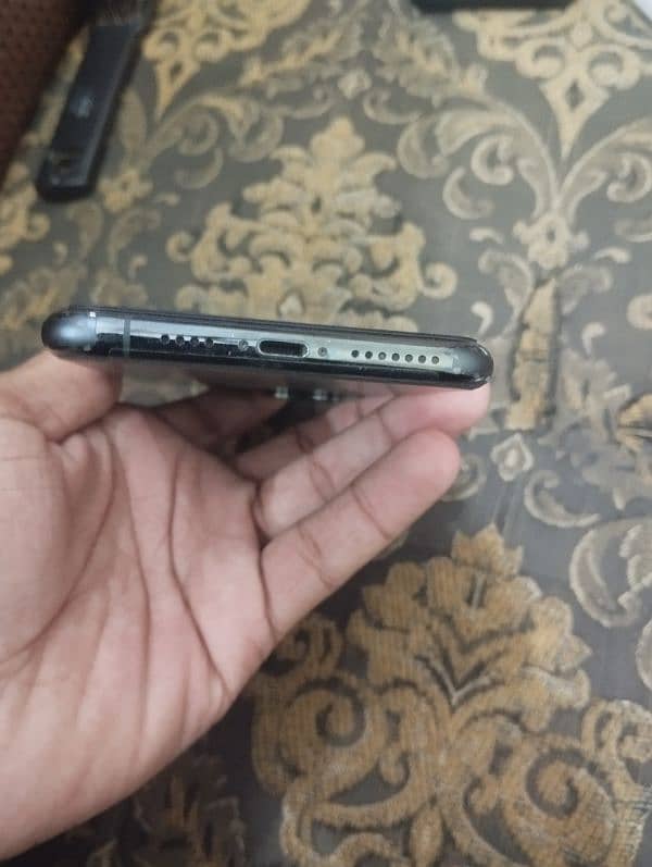 I phone 11 pro max 256gb non pta jv 03085600316 1