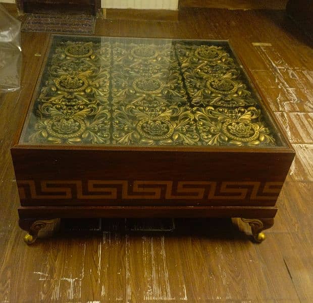 Brand New Antique Design Center Table 4