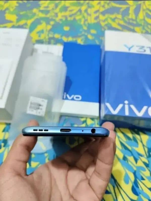 vivo Y31 0