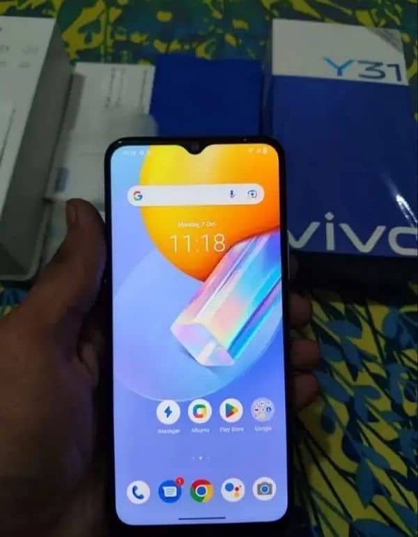 vivo Y31 4