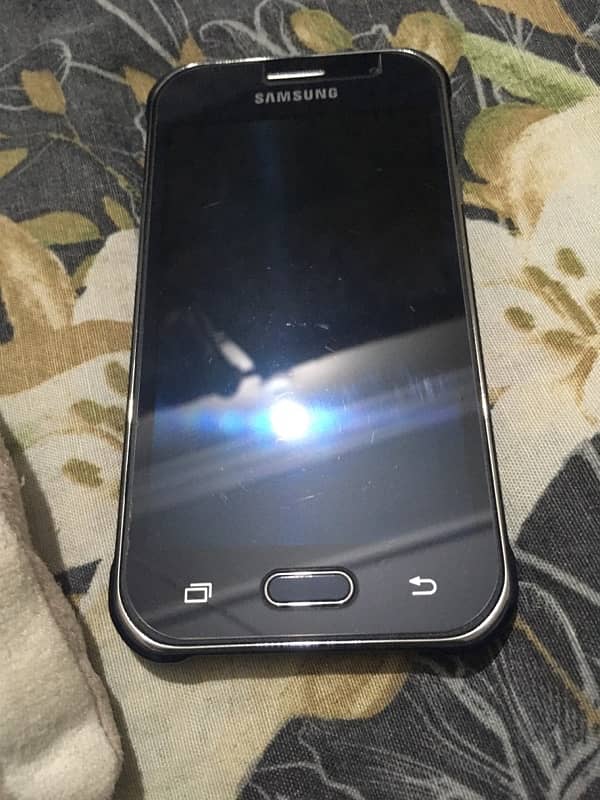 Samsung Galaxy J1 Ace 3