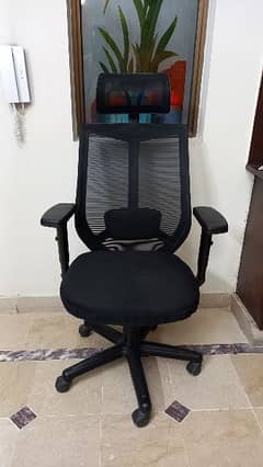 Office Revolving chair with Dual adjustment  lever and Hydraulic jack