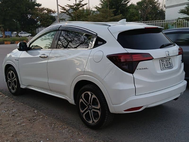 Honda Vezel 2015 6