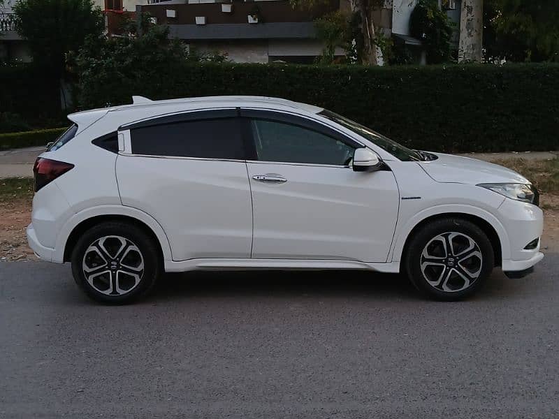 Honda Vezel 2015 11