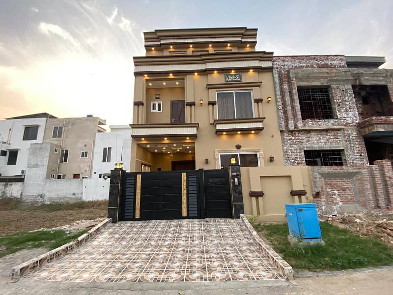 5 MARLA BRAND NEW HOUSE AVAILABLE FOR SALE (AT REASONABLE PRICE) IN CITI HOUSING GUJRANWALA 1