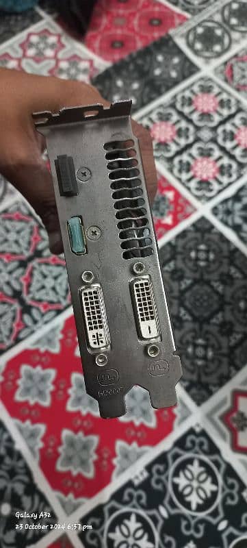 GTX 750ti 128 bit 10/10 condition 2