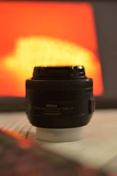 35mm F/1.8G AF-S Nikkor lens For sale (Nikon lens)