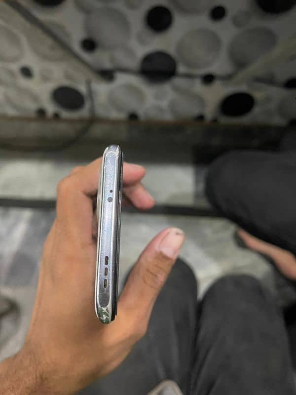 redmi note 10 4+2 128 condition u can see in pics 03281930128 3