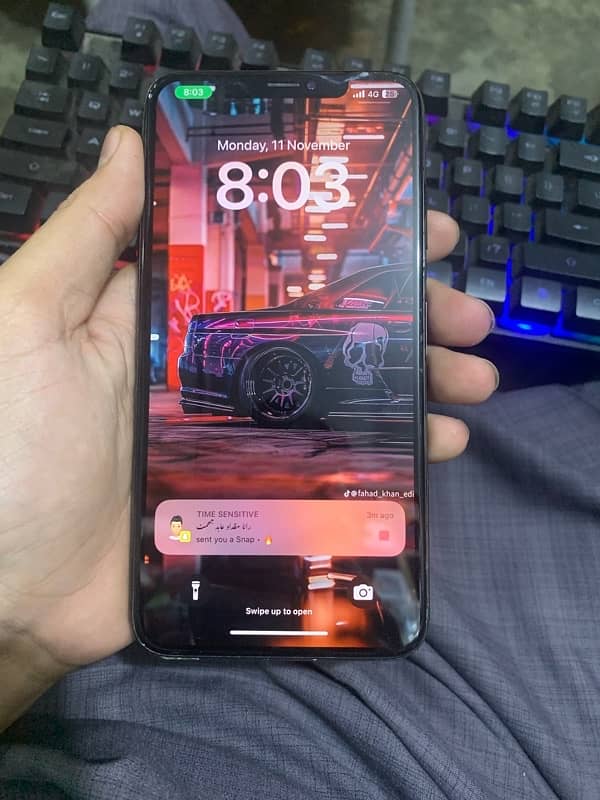 Iphone xs max Sim Glitch 2