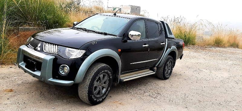 Mitsubishi Triton 2006/09 1