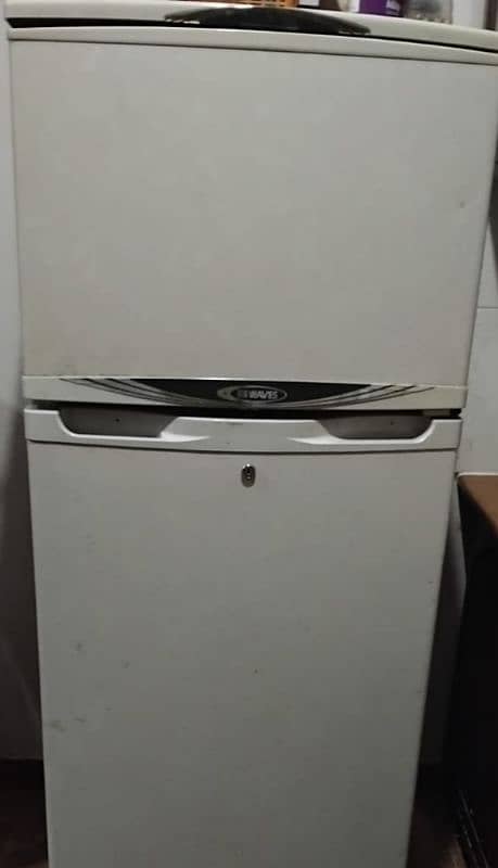 Refrigerator with excellent condition for sale 0