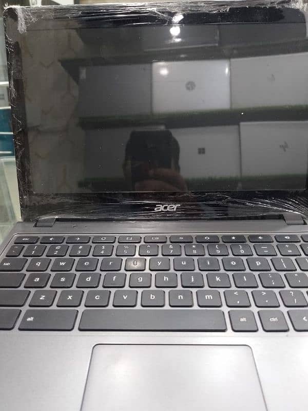 Acer C740 Laptop  5yh gen 3