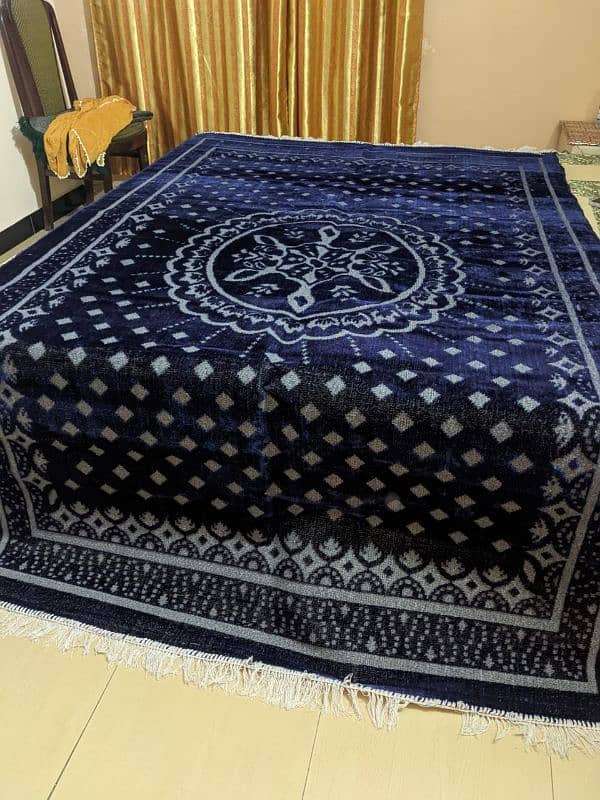 beautiful rugs for sale in reasonable price 0