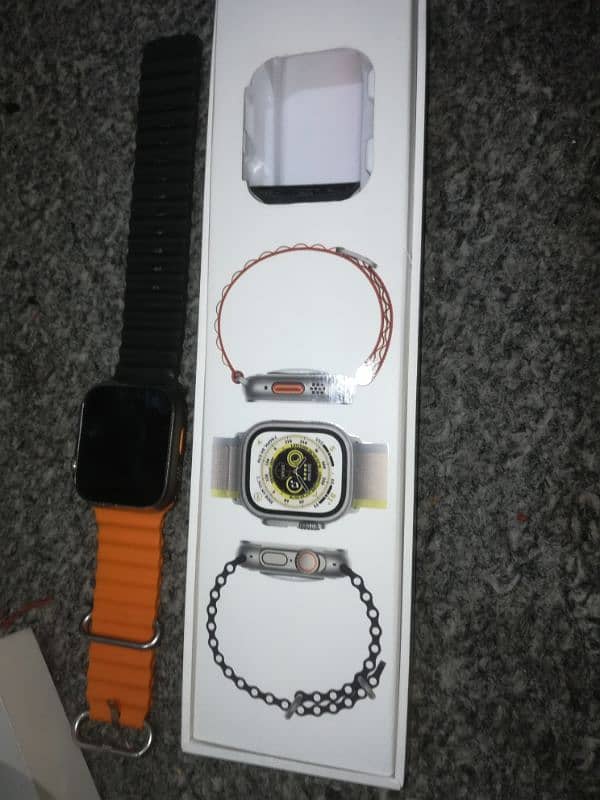 Ws8 ultra smartwatch with complete box 4