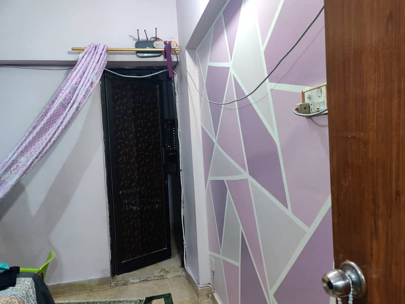 3 BED DD FLAT WITH ROOF FOR SALE IN GULSHAN E IQBAL 13D2 4