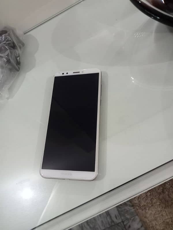 HUAWEI Y7 PRIME 2018 1