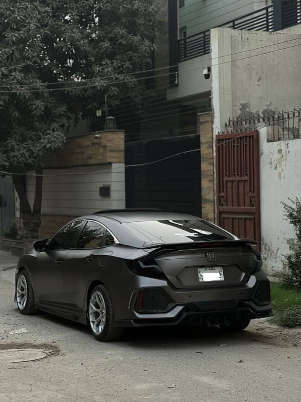 Honda Civic VTi Oriel Prosmatec 2018 1