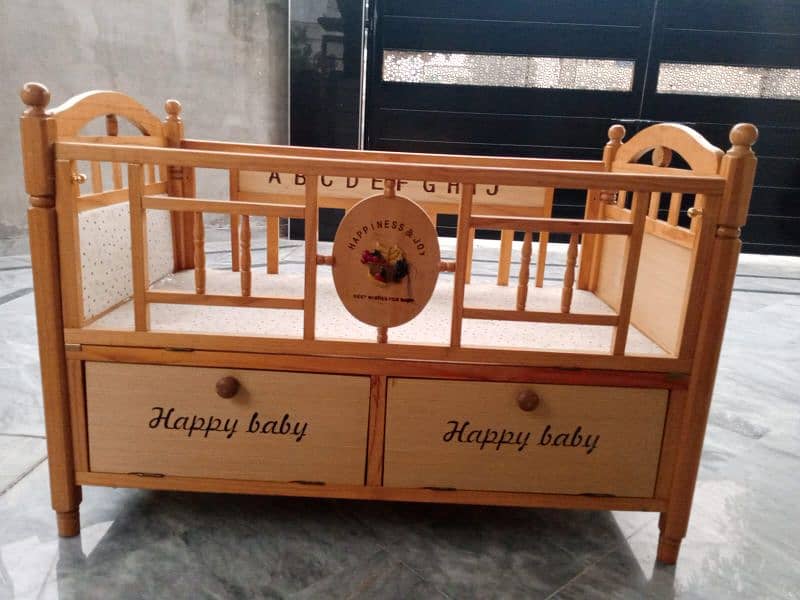 Baby cot and swing 3