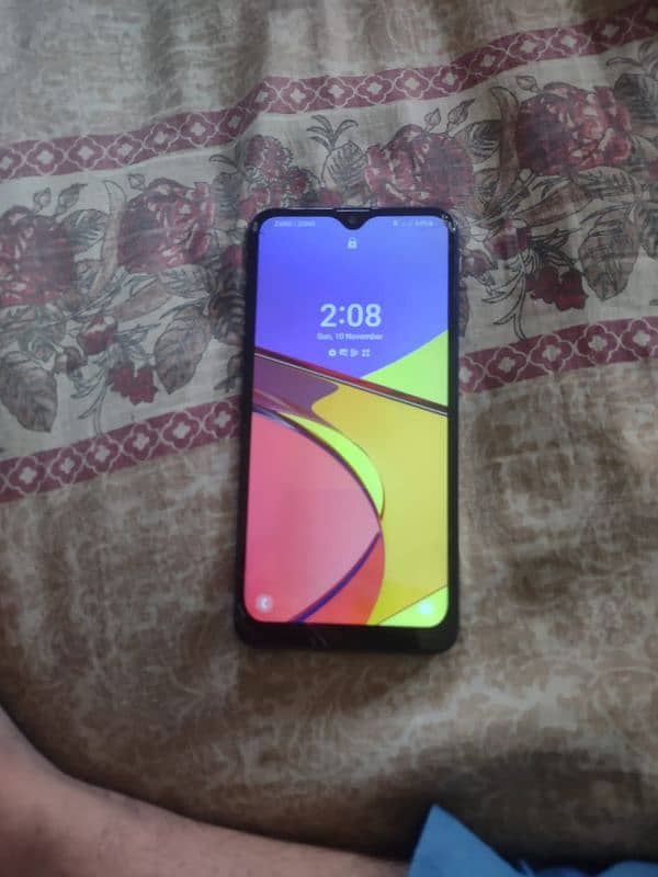 Samsung A10s 2/32 pta approve glass crack condtion dekh lo pic me 0