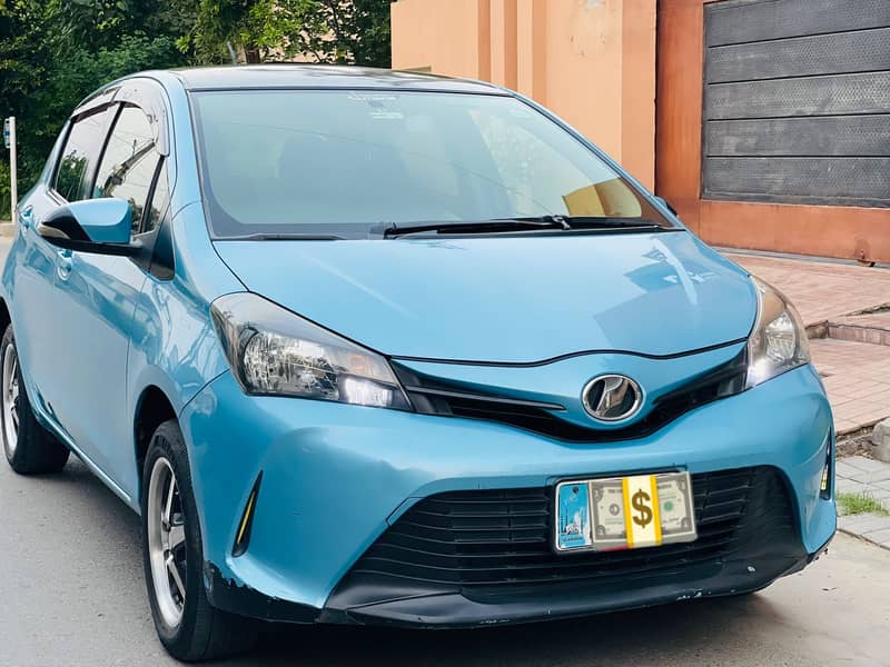 Toyota Vitz 2014 Toyota Vitz 2014/18 1