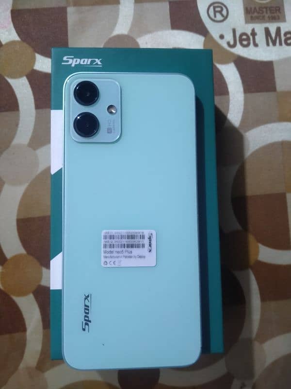 Sparx 3/64 mobile with box original charger 1