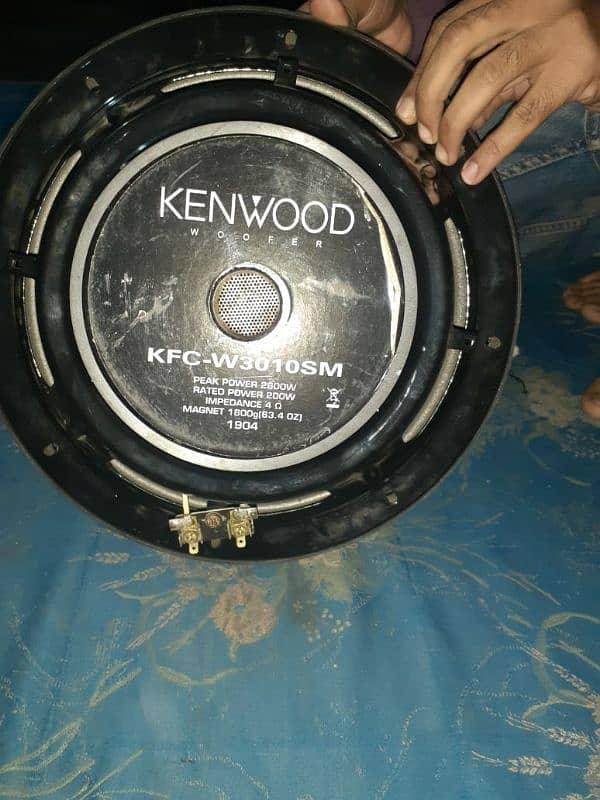 kenwood woofers 0