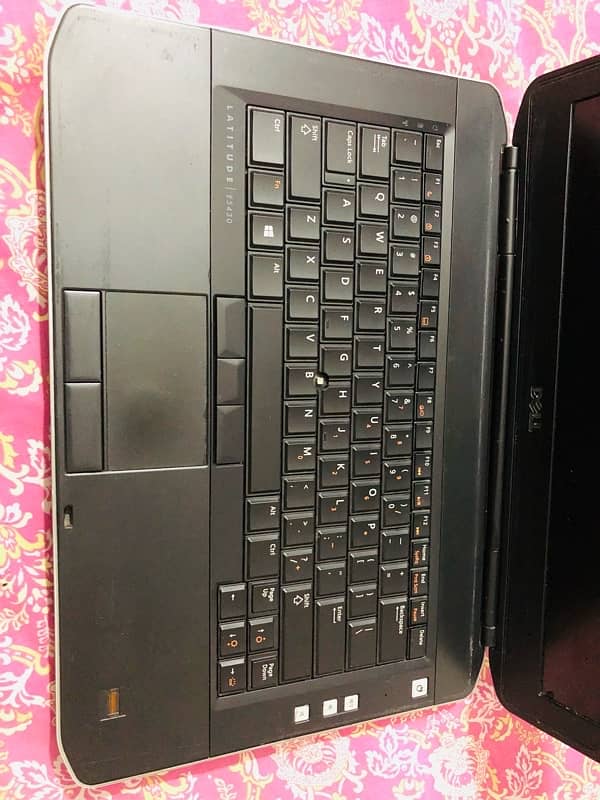 Dell Latitude E5430 0