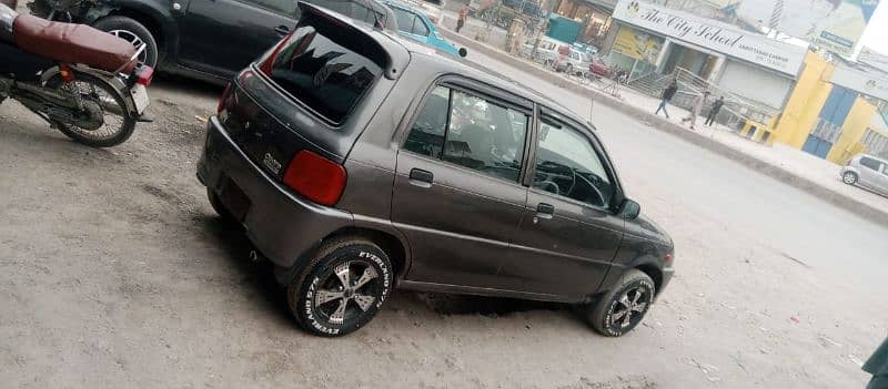 Daihatsu Cuore 2007 4