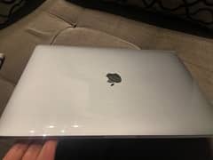 MacBook