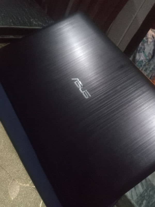 ASUS LAPTOP 500GB 0