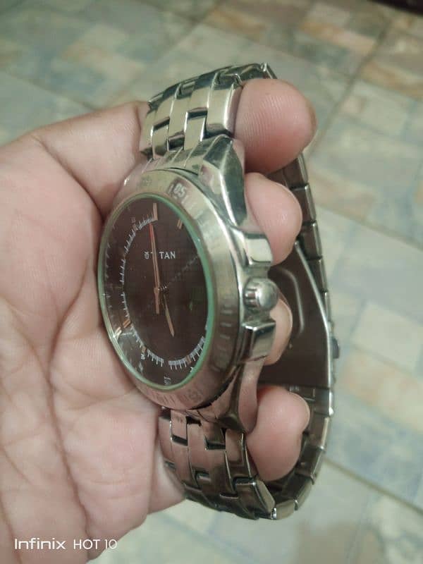 titan watch 4