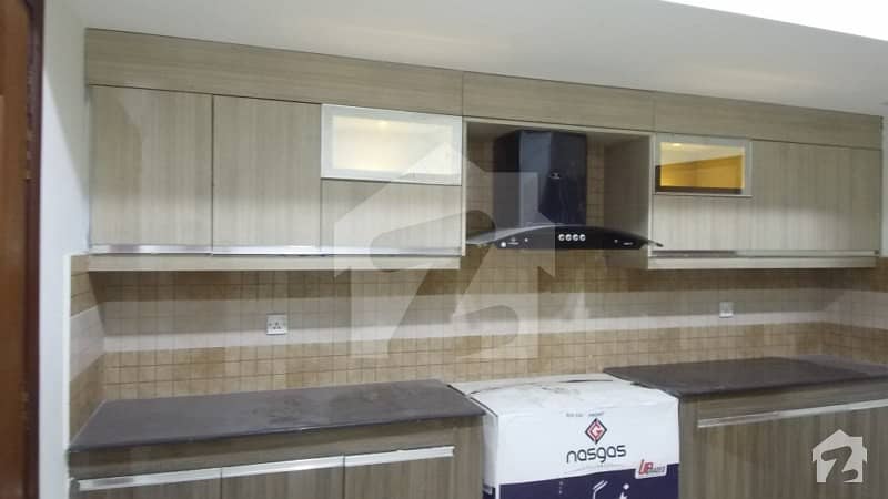 10 Marla 3 Bed Flat For Rent Askari 11 Lahore 22