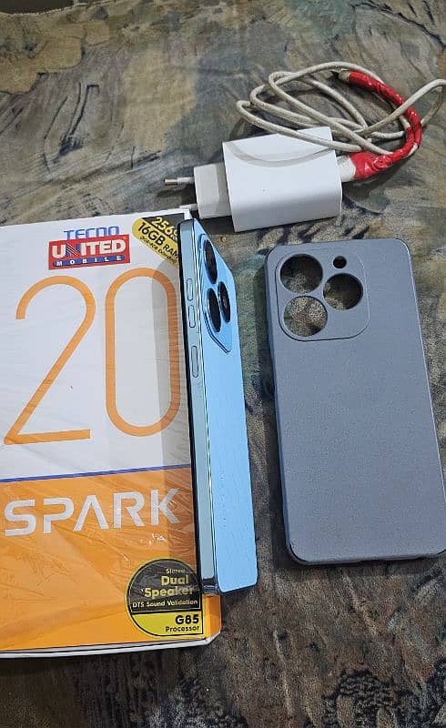 Techno Spark 20 8gb/256gb 4