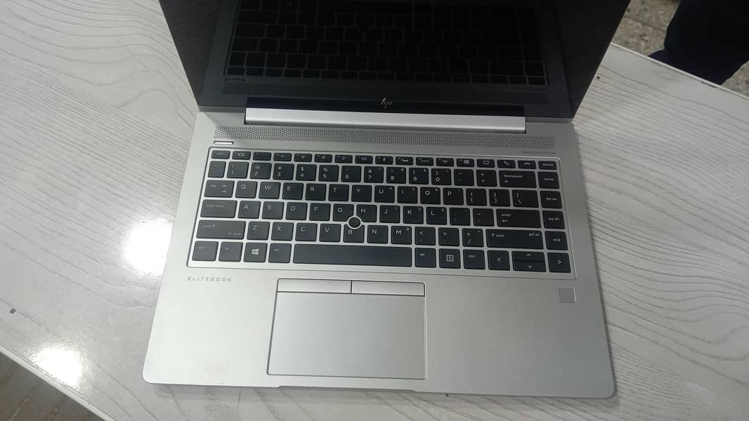 HP EliteBook | Core i7 8th Gen | 8GB RAM | 256GB SSD 1